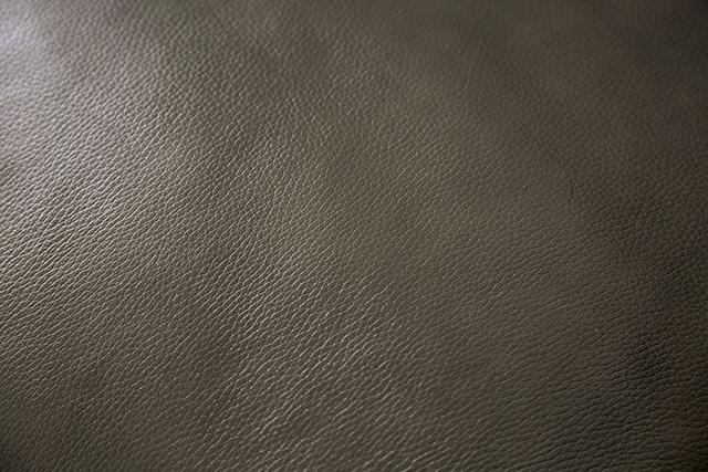 PHINEAS Power Loveseat, Gray - Olympia Furniture (Saint George, Utah)