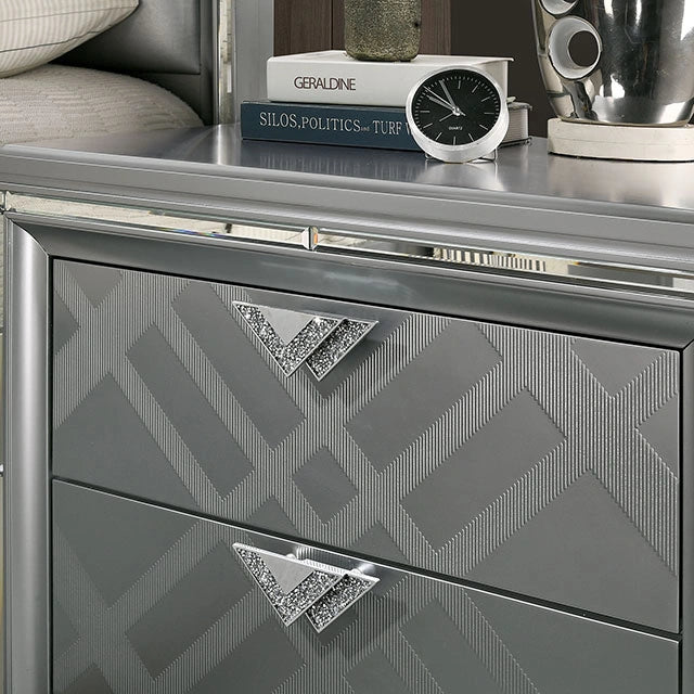 Emmeline Bed Silver & White