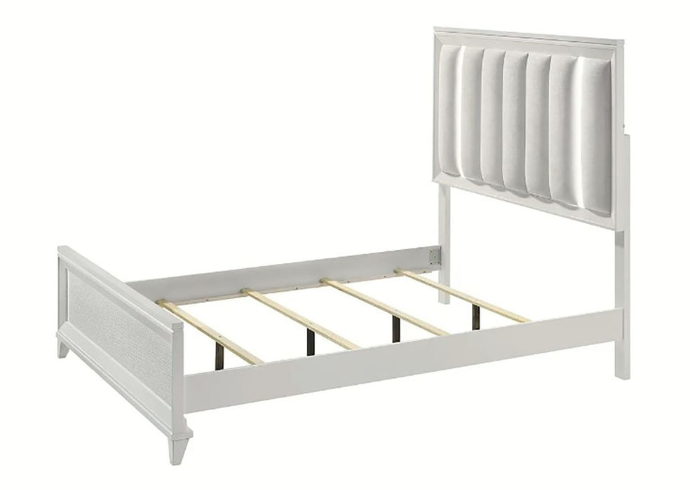 Crown Mark Furniture Cressida Queen Upholstered Panel Bed in White B7300-Q - Olympia Furniture (Saint George, Utah)