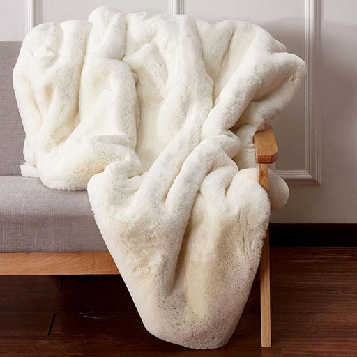 Caparica Off White Throw, Off White - Olympia Furniture (Saint George, Utah)