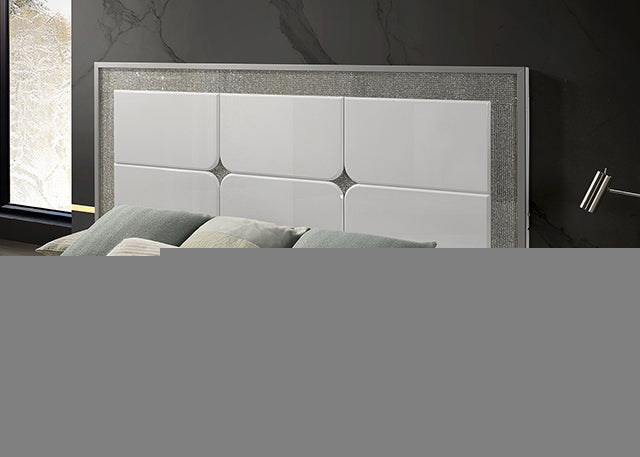 Stoholm E.King & Queen Bed